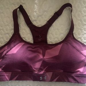 Under Armour sports bra sz M
